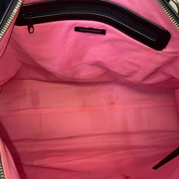 Victoria's Secret Black Faux Leather Carry On Over Night Weekender Travel Bag - Picture 11 of 12